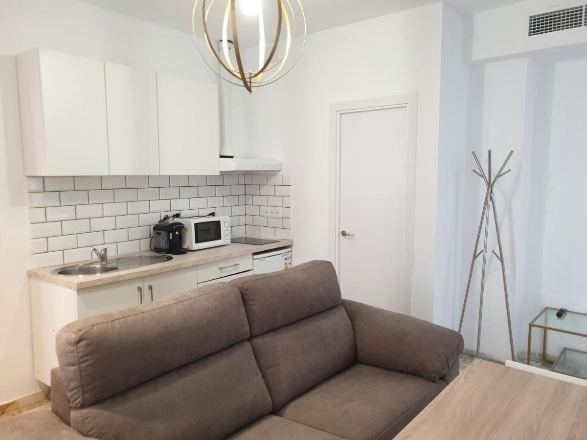 Apartamentos Dona Lola Sevilla Eksteriør bilde