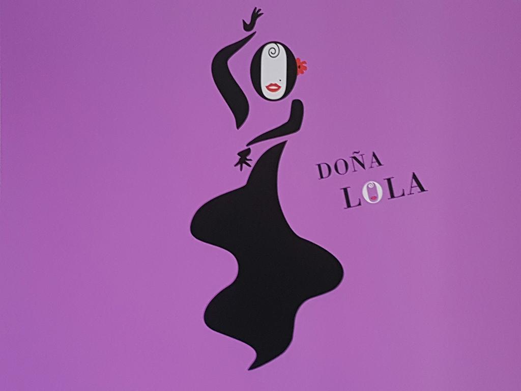 Apartamentos Dona Lola Sevilla Eksteriør bilde
